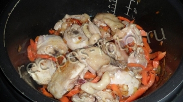Рассыпчатый плов с курицей в мультиварке Витек