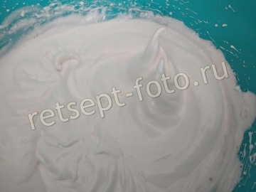 Польский яблочный пирог с безе