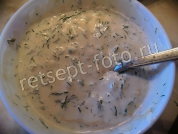 Полба с чесночными стрелками с луком и морковью