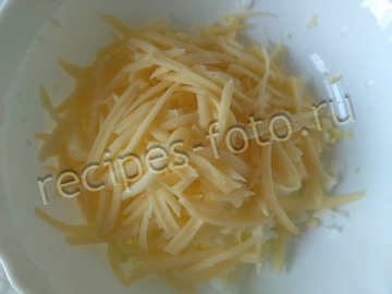 Помидоры фаршированные сыром и колбасой