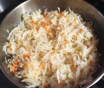 Постные щи с белыми грибами и квашеной белокочанной капустой