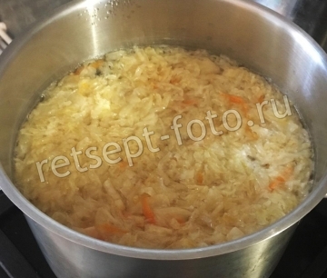 Постные щи с белыми грибами и квашеной белокочанной капустой