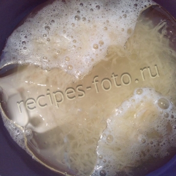 Постные тонкие блины на воде без яиц: рецепт в пост