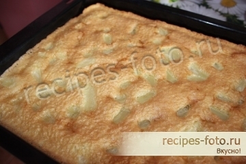 Пирог с ананасами