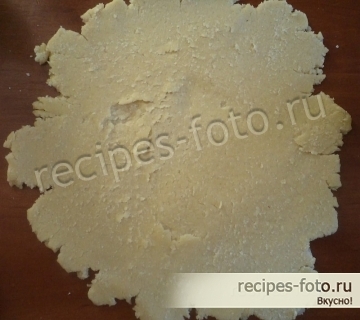 Пирог с яблоками и творогом из песочного теста