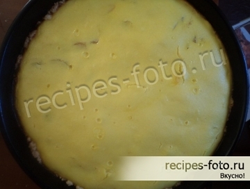Пирог с яблоками и творогом из песочного теста