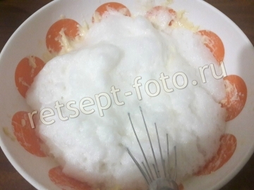 Пирог с вишней без молока и масла