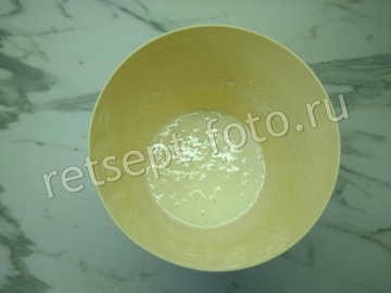 Простой морковный торт с сырным кремом