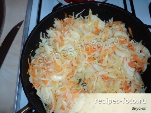 Жареные пирожки с капустой