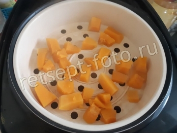 Пшенная каша с яблоком, тыквой и корицей