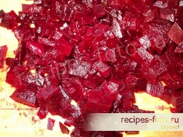 Винегрет с квашеной капустой и солеными огурцами