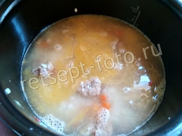 Рис со свининой и овощами в мультиварке