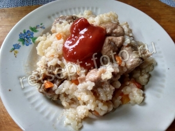 Рис со свининой и овощами в мультиварке