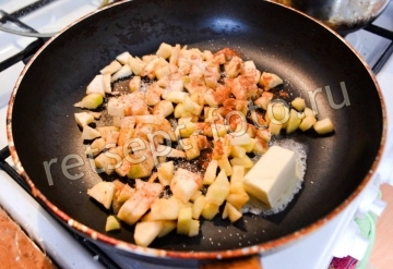 Рогалики с яблоками и корицей на сухих дрожжах