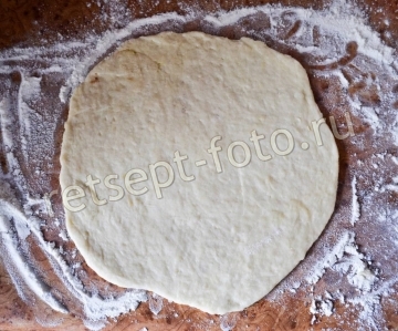 Рогалики с яблоками и корицей на сухих дрожжах