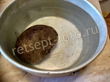 Розовое картофельное пюре со свеклой