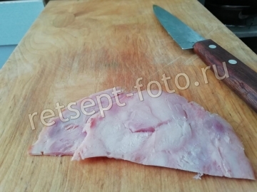 Рулет из лаваша с ветчиной сыром и корейской морковкой