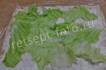 Рулет из лаваша со шпротами и пекинской капустой