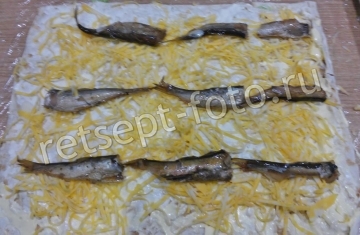 Рулет из лаваша со шпротами и пекинской капустой