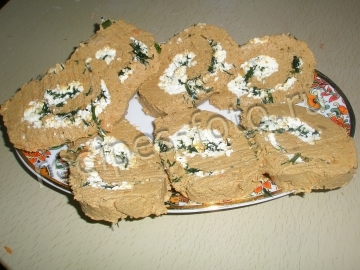 Рулет из печени со сливочным маслом