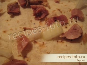 Рулеты из лаваша с курицей и грибами для закуски