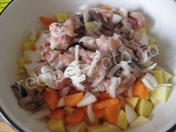 Рыба с картошкой в духовке без сыра