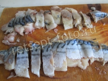 Рыбная шарлотка со скумбрией