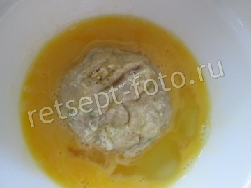 Рыбные котлеты с сыром и помидорами в духовке