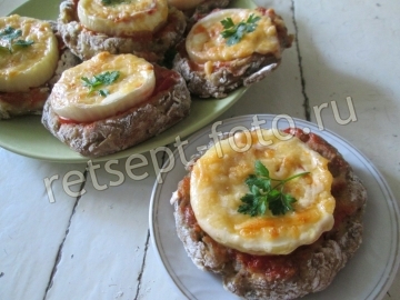 Рыбные котлеты с сыром и помидорами в духовке
