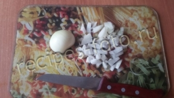 Рыбный суп из консервы сайры