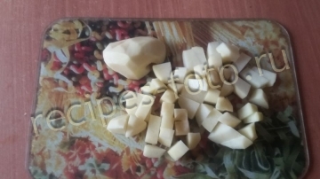 Рыбный суп из консервы сайры