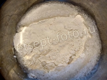 Ржаные булочки с семечками подсолнуха