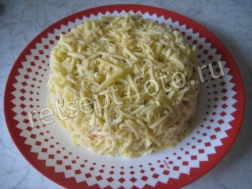 Салат "Белая ночь" с курицей и грибами