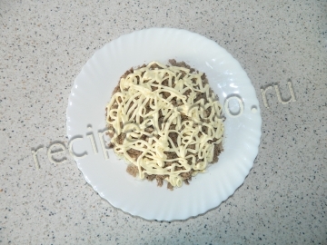 Салат "Черепаха" с яблоками и курицей