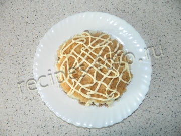 Салат "Черепаха" с яблоками и курицей