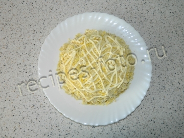 Салат "Черепаха" с яблоками и курицей