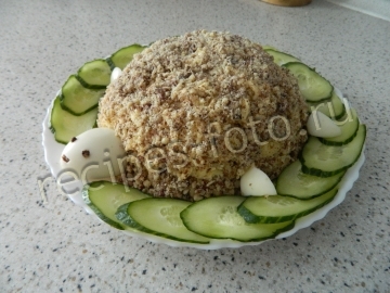 Салат "Черепаха" с яблоками и курицей