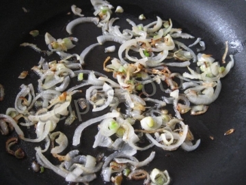 Салат "Гранатовый браслет" с курицей (классический рецепт)