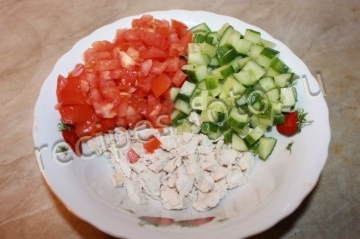 Салат "Калейдоскоп" с курицей и корейской морковью
