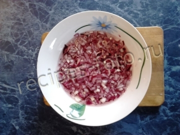 Салат "Мимоза" с плавленым сыром и картошкой