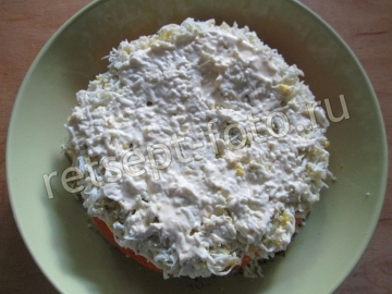 Салат "Мимоза" со скумбрией и картошкой