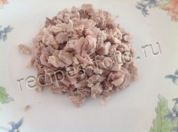 Салат «Радуга» с корейской морковкой и мясом