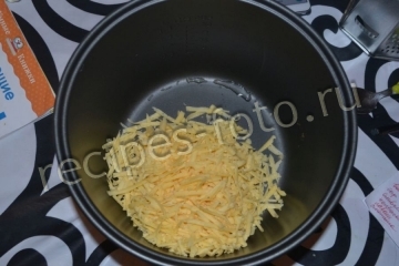 Салат "Зодиак" с шампиньонами и курицей