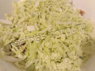 Салат из гречки с мясом и капустой