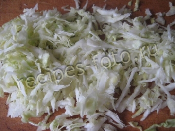 Салат из капусты и кукурузы
