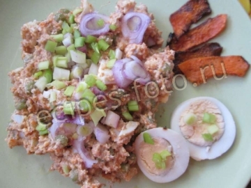 Салат из куриных желудков