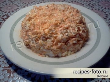 Салат из моркови с творогом и с йогуртом