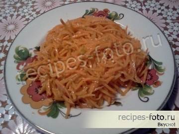 Салат из морской капусты и копченой горбуши