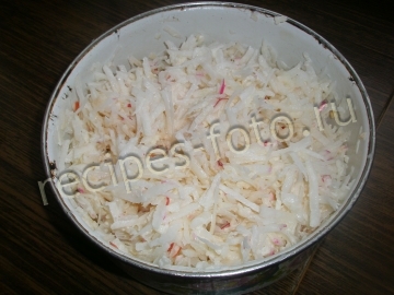 Салат из редьки с яблоком