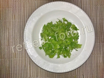 Салат из сердца с морковью и луком